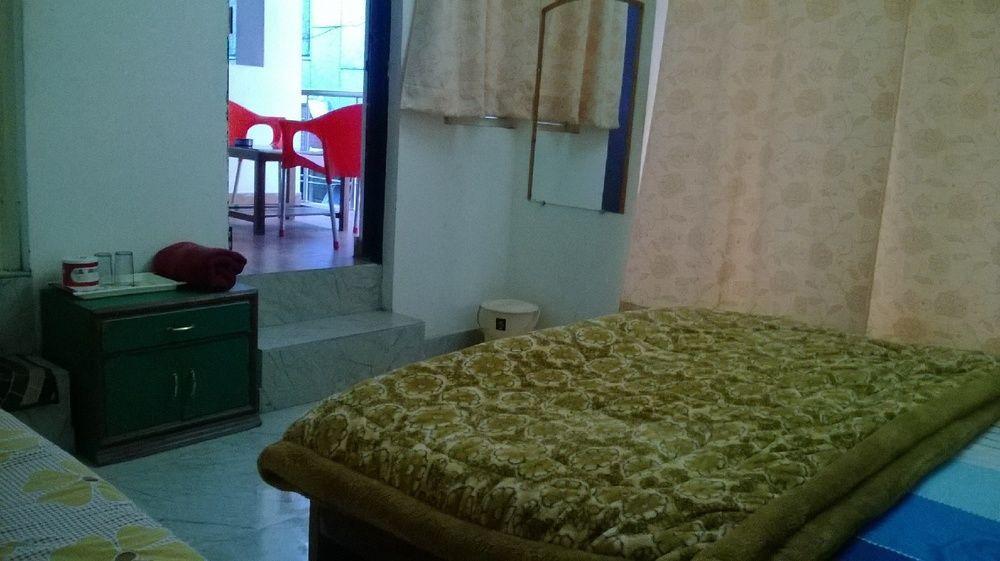 Shiv Shakti Hostel Rishīkesh Exterior foto